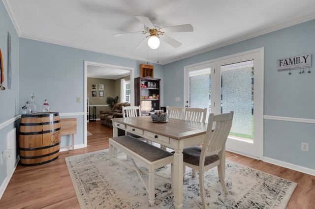 146 Holly Dr, Winchester, TN 37398