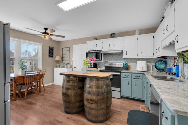 146 Holly Dr, Winchester, TN 37398