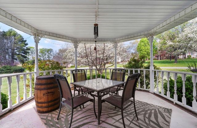 146 Holly Dr, Winchester, TN 37398
