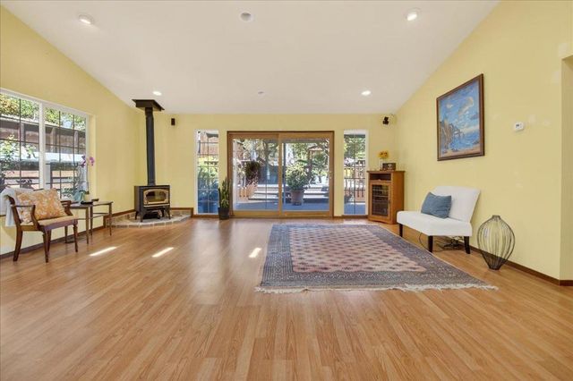 1222 Via Del Sol Road, Salinas, CA 93907