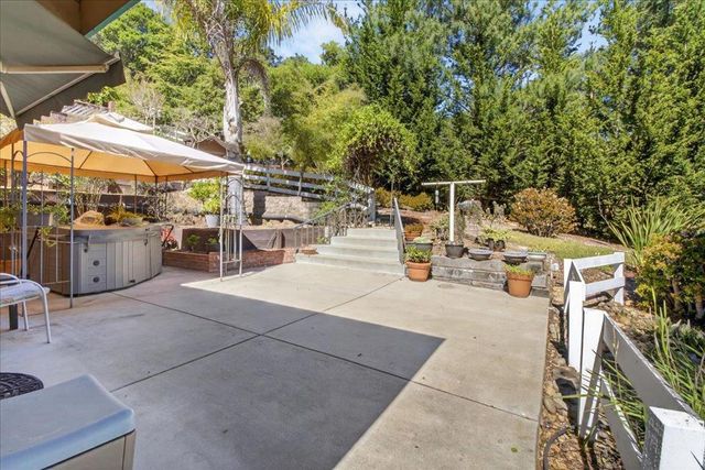 1222 Via Del Sol Road, Salinas, CA 93907