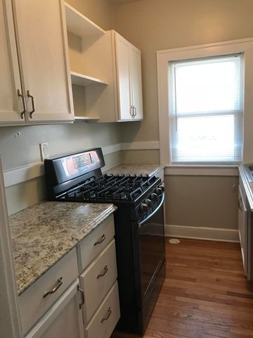 620 Eastern Pkwy 3, Louisville, KY 40217