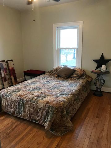 620 Eastern Pkwy 3, Louisville, KY 40217