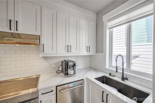 2387 Hettervig Place, Ferndale, WA 98248