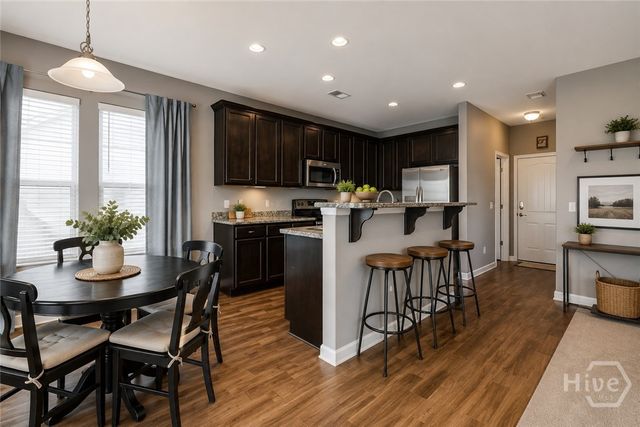285 Willow Point Circle, Savannah, GA 31407