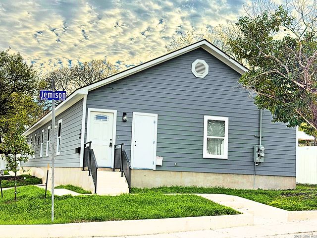 146 Jemison, San Antonio, TX 78203