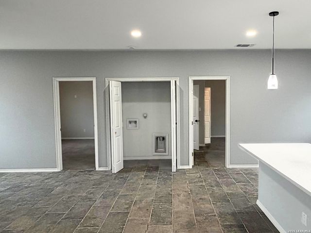 146 Jemison, San Antonio, TX 78203