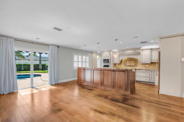 1008 SW 12TH Avenue, Boca Raton, FL 33486