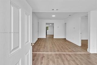 2636 SW 29th Ct, Miami, FL 33133