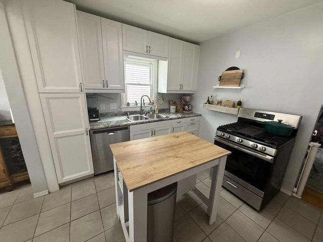 1204 S 110th STREET, West Allis, WI 53214