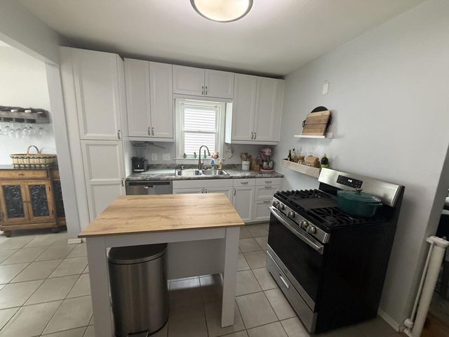 1204 S 110th STREET, West Allis, WI 53214