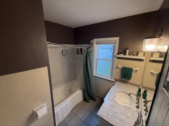 1204 S 110th STREET, West Allis, WI 53214