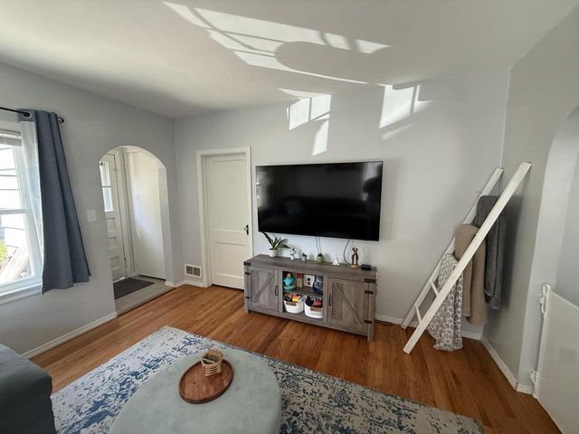 1204 S 110th STREET, West Allis, WI 53214