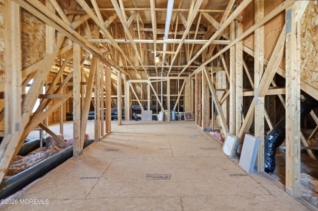 193 Colonial Drive, Lakewood, NJ 08701