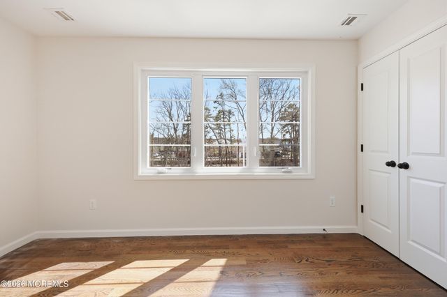 193 Colonial Drive, Lakewood, NJ 08701