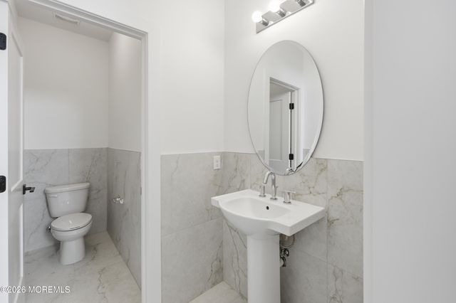 193 Colonial Drive, Lakewood, NJ 08701