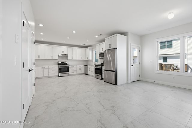 193 Colonial Drive, Lakewood, NJ 08701