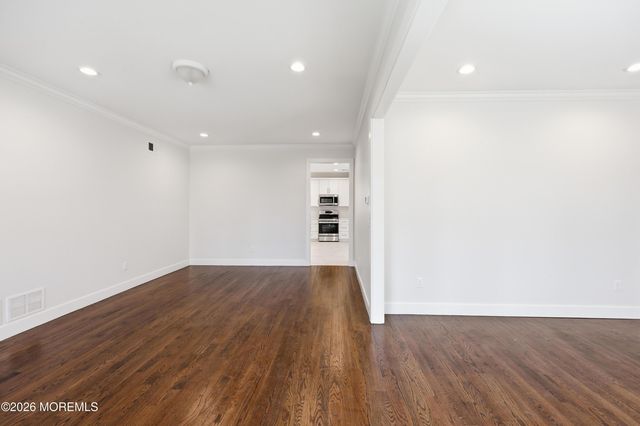 193 Colonial Drive, Lakewood, NJ 08701