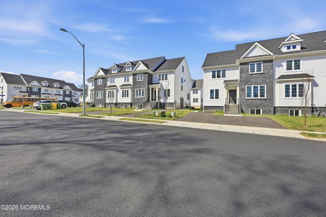 193 Colonial Drive, Lakewood, NJ 08701