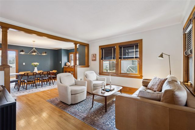 1545 46th Street, Des Moines, IA 50311