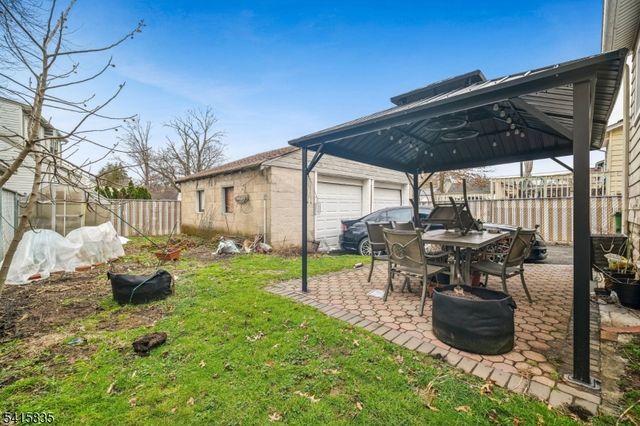 1611 Orchard Ter, Linden City, NJ 07036