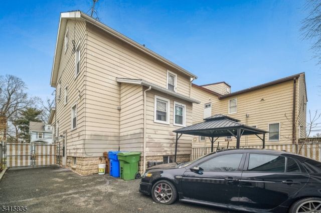 1611 Orchard Ter, Linden City, NJ 07036