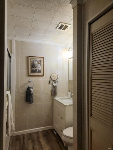 1443 Bedford Drive, New Haven, IN 46774