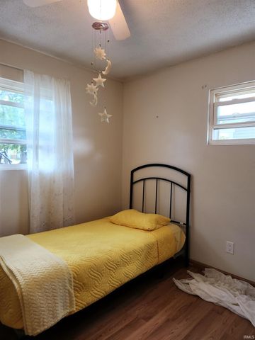 1443 Bedford Drive, New Haven, IN 46774