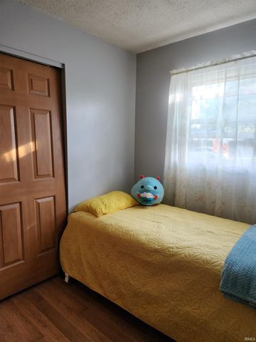 1443 Bedford Drive, New Haven, IN 46774