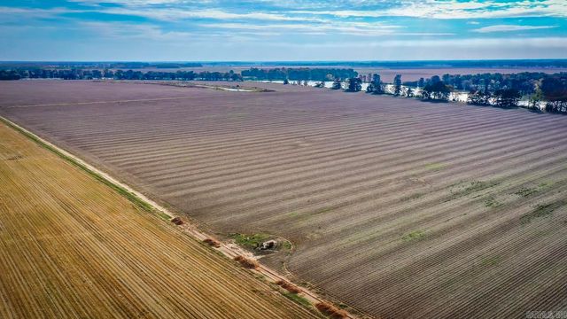 344 Dortch Bend Road, Scott, AR 72142