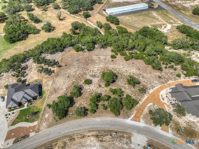 1202 Brads Flight, Canyon Lake, TX 78133