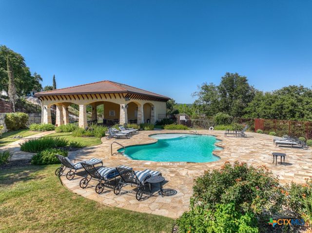 1202 Brads Flight, Canyon Lake, TX 78133
