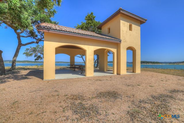 1202 Brads Flight, Canyon Lake, TX 78133