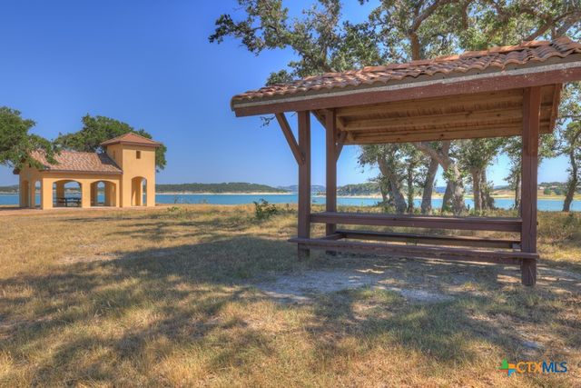 1202 Brads Flight, Canyon Lake, TX 78133