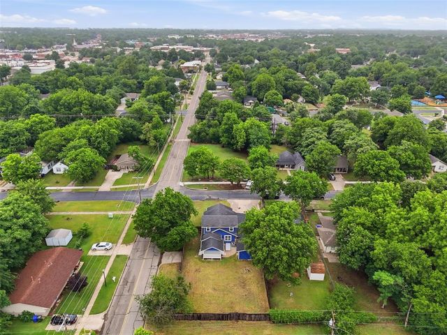 602 E Symmes Street, Norman, OK 73071