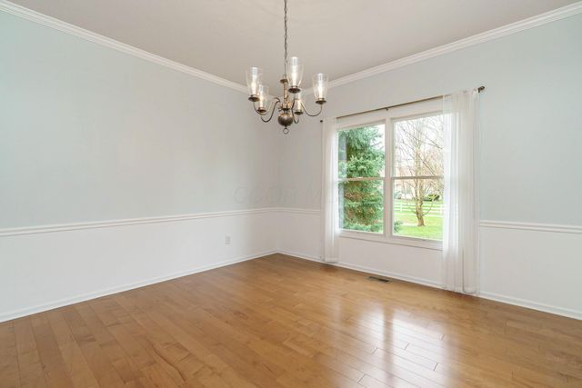 4101 Greenbelt Drive, Hilliard, OH 43026