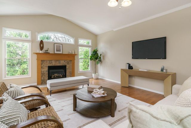 4101 Greenbelt Drive, Hilliard, OH 43026