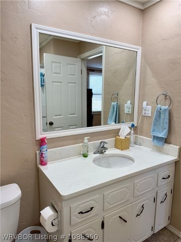 6910 Military Road, Lavaca, AR 72941