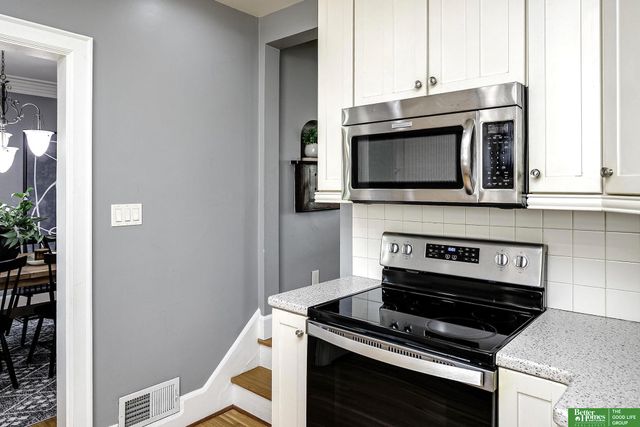 4501 Pine Street, Omaha, NE 68106