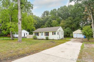 14664 154th Avenue, Grand Haven Twp, MI 49417