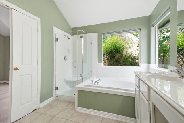 1411 Pebble Banks Lane, Seabrook, TX 77586