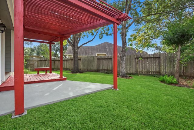 1411 Pebble Banks Lane, Seabrook, TX 77586