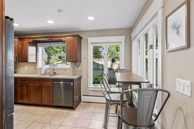 1165 Josephine Road, Roseville, MN 55113