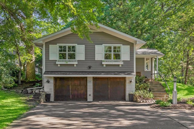 1165 Josephine Road, Roseville, MN 55113