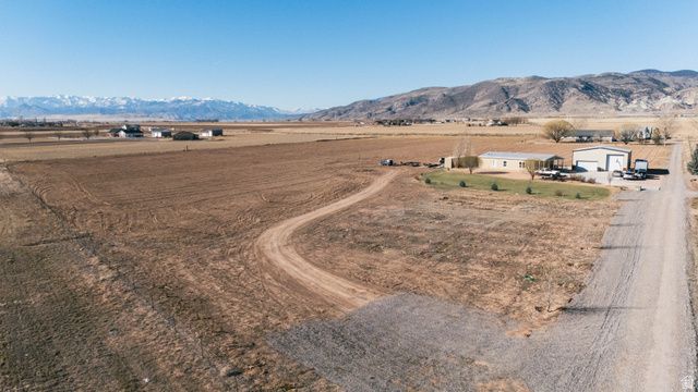 323 W 400 N, Central Valley, UT 84754