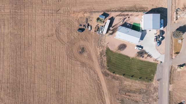 323 W 400 N, Central Valley, UT 84754