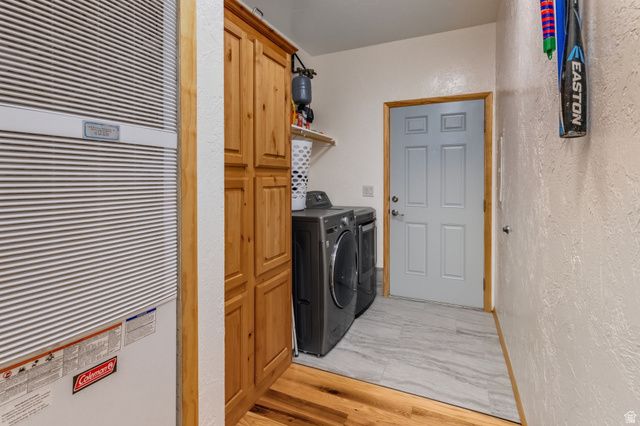 323 W 400 N, Central Valley, UT 84754