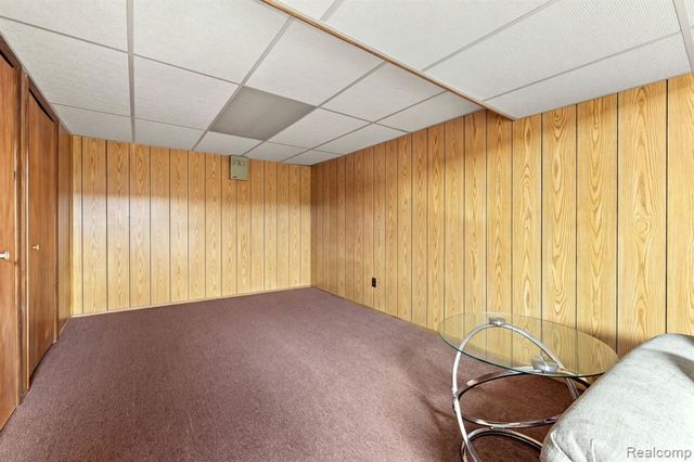 30238 Newport Drive, Warren, MI 48088