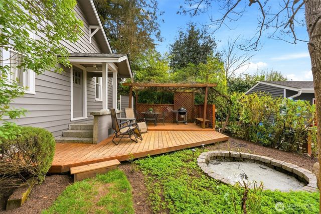 211 S 15th Street, Renton, WA 98055