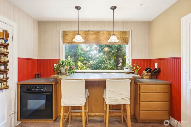 211 S 15th Street, Renton, WA 98055